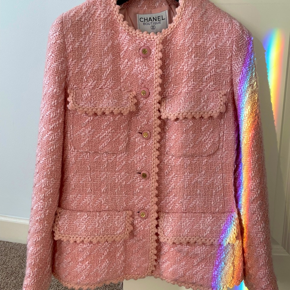 Vintage 1993 Chanel Jacket - Picture 4 of 15